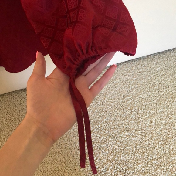 Red Silk Blouse button long sleeve - Picture 5 of 6